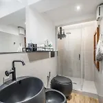 Design In Centro A Modena, Pass Parcheggio Incluso, Ciao Bella Διαμέρισμα Μόντενα