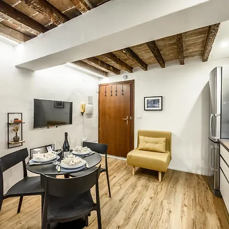 Design In Centro A Modena, Pass Parcheggio Incluso, Ciao Bella * 모데나