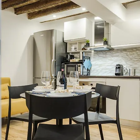 Appartement Design In Centro A Modena, Pass Parcheggio Incluso, Ciao Bella Modena