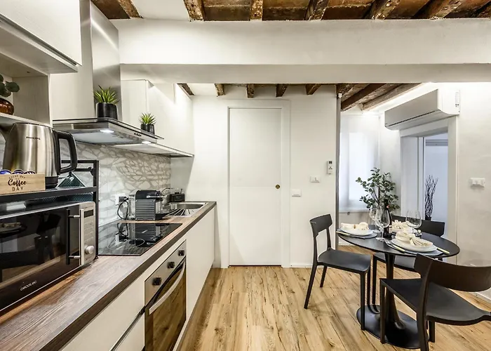 Design In Centro A Modena, Pass Parcheggio Incluso, Ciao Bella *